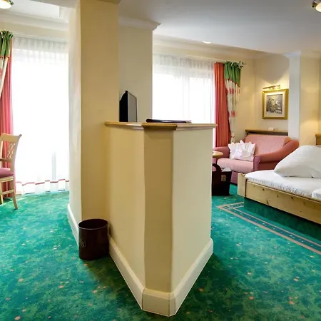 Boutique-hotel Bauer Hotel Saalbach-Hinterglemm