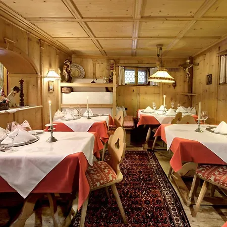 Hotel Boutique-hotel Bauer 4*