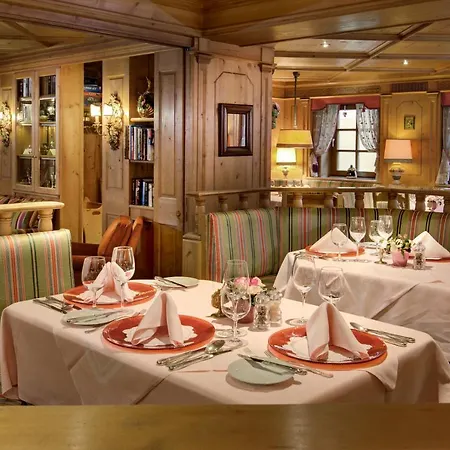 Boutique-hotel Bauer 酒店 萨尔巴赫