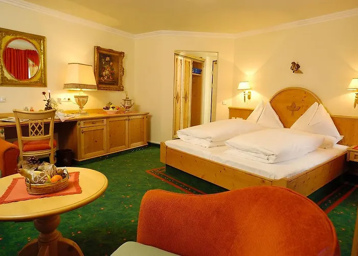 Hotel Boutique-hotel Bauer 4*